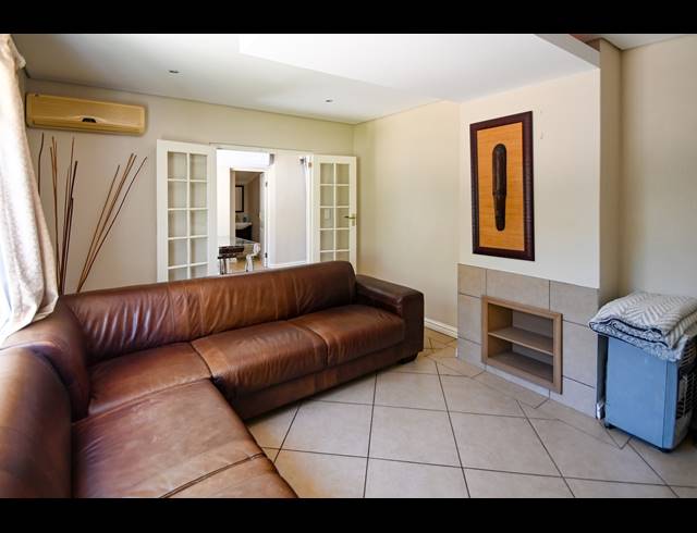 7 BEDROOM HOUSE FOR SALE IN HIGHLANDS HILLS